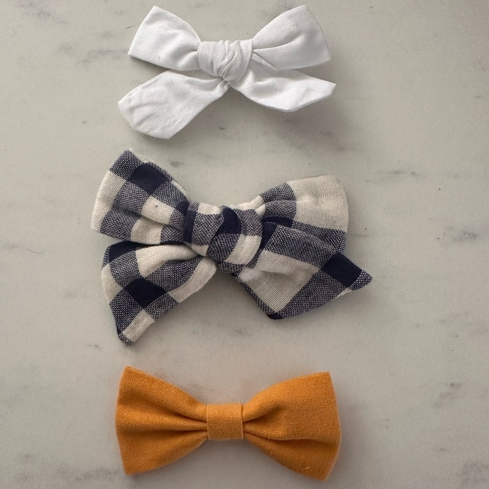 LITTLE POPPY CO COMPANY 3 clip bows blue white mustard yellow ivory